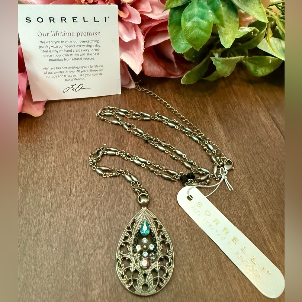 NWT Beautiful Sorrelli Black Tie Handcrafted Necklace